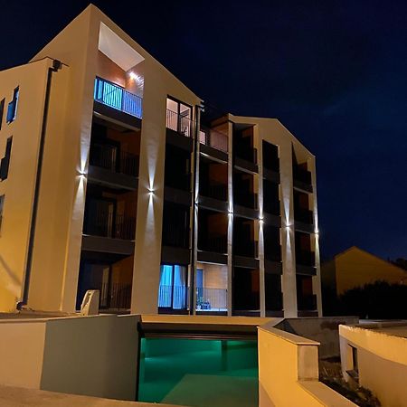 Fides Stylish Apartments Tivat With Pool Luaran gambar